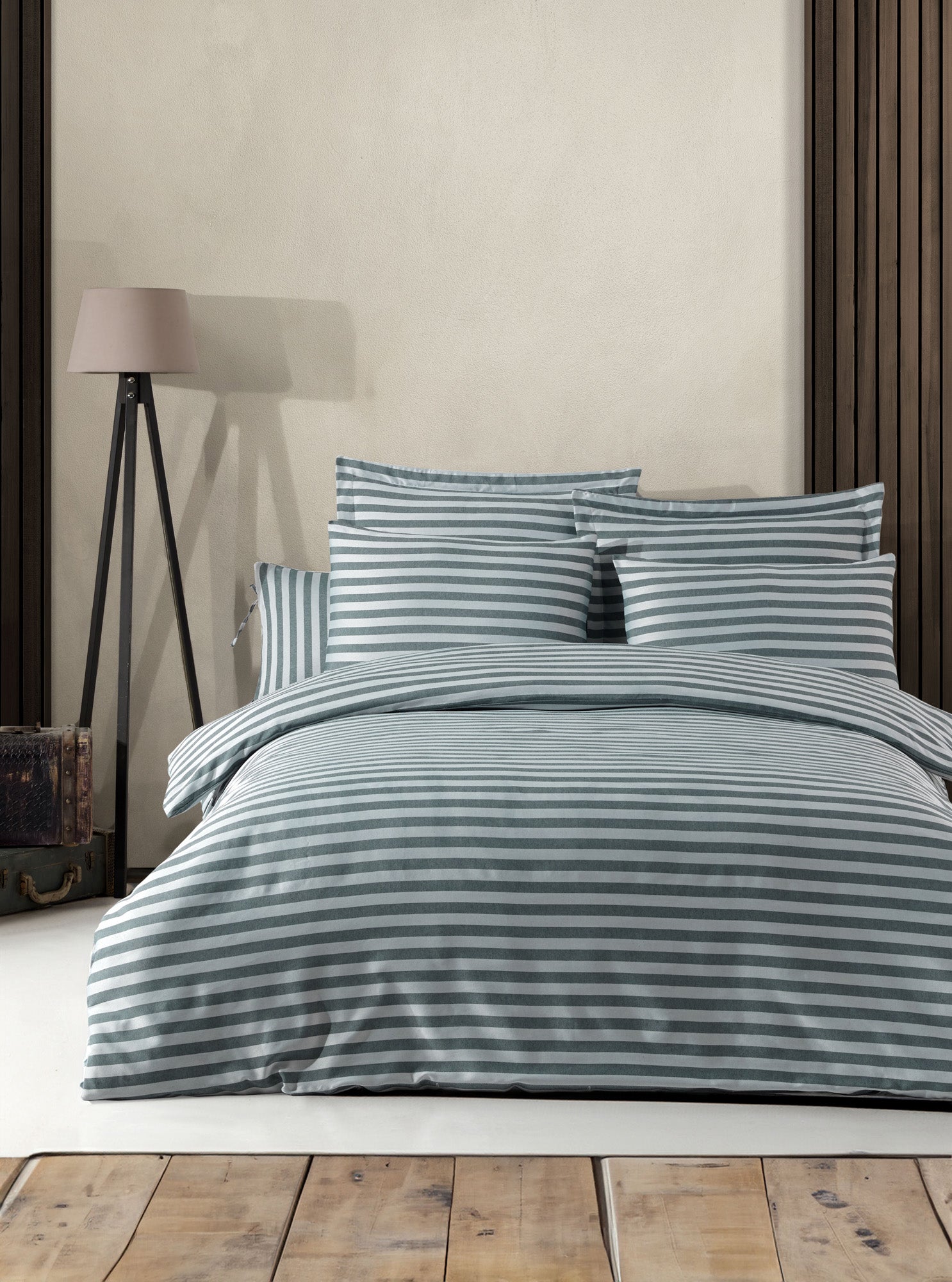 Water Yollu Saten Çift Kişilik Yeşil - Nevresim Takımı - 029462