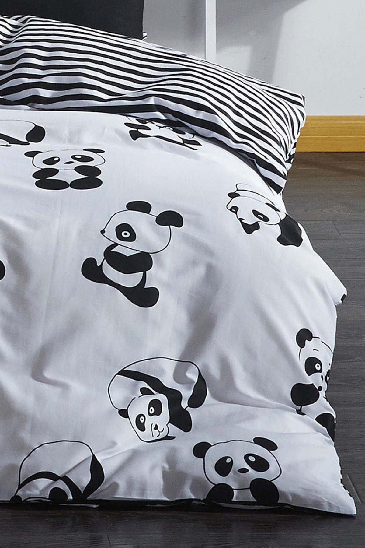 Panda Beyaz Çift Kişilik Nevresim Takımı