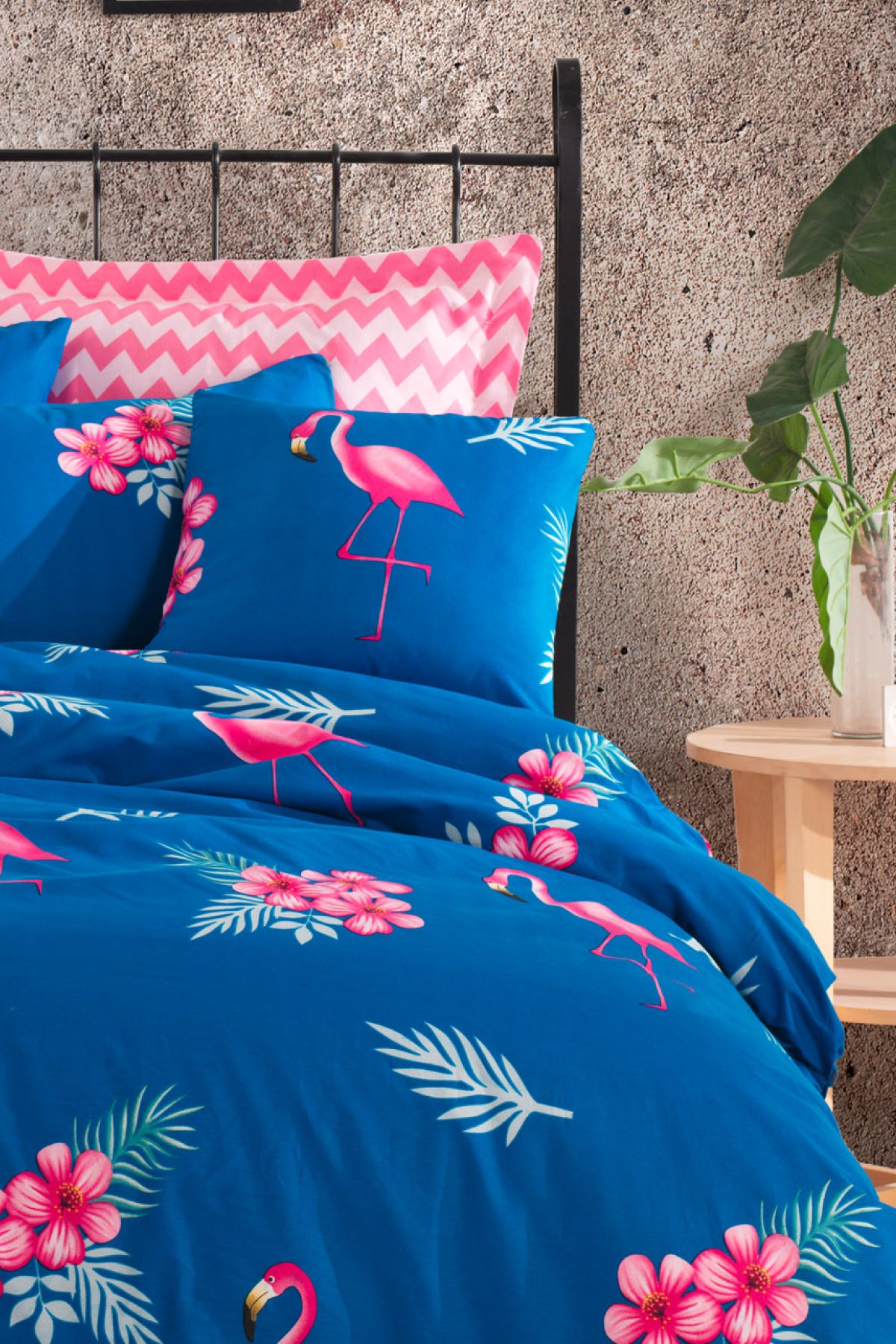 Flemenco Parlament Çift Kişilik %100 Pamuk Nevresim Seti