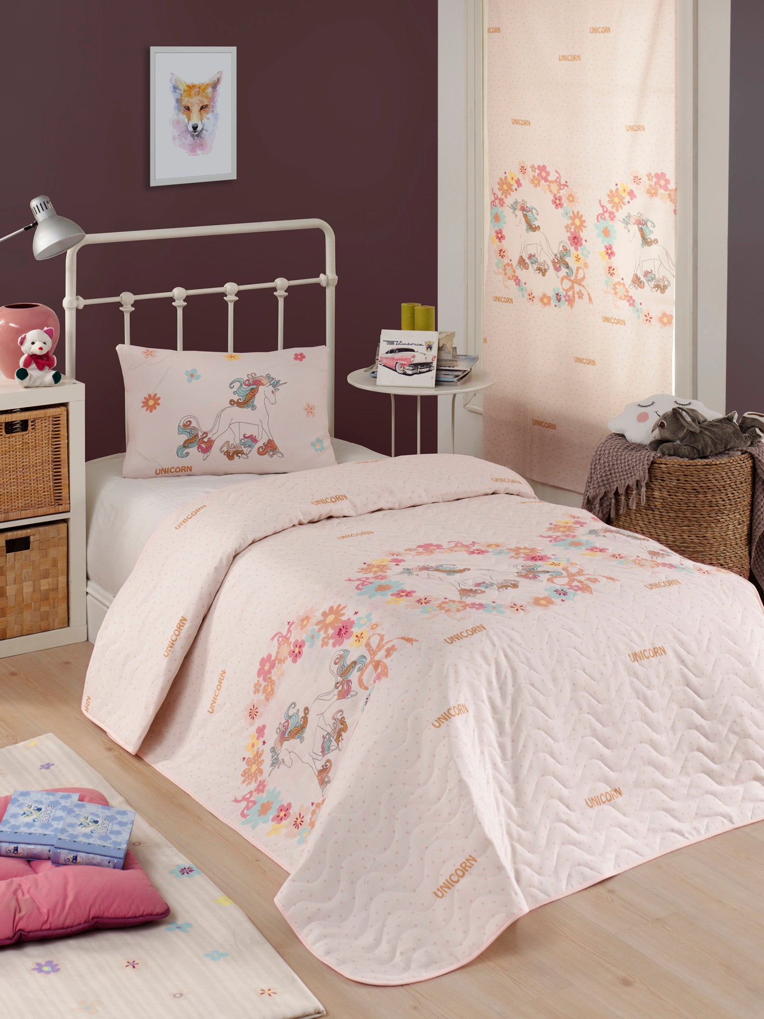 Unicornlar Tek Kişilik Pembe - Yatak Örtüsü Seti - 021393