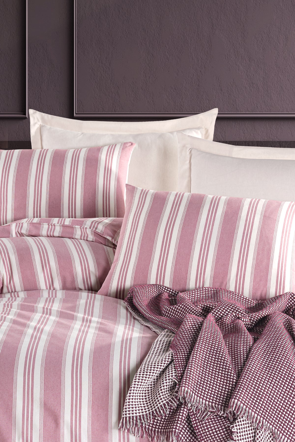Soft Line Bordo Çift Kişilik Nevresim Takımı