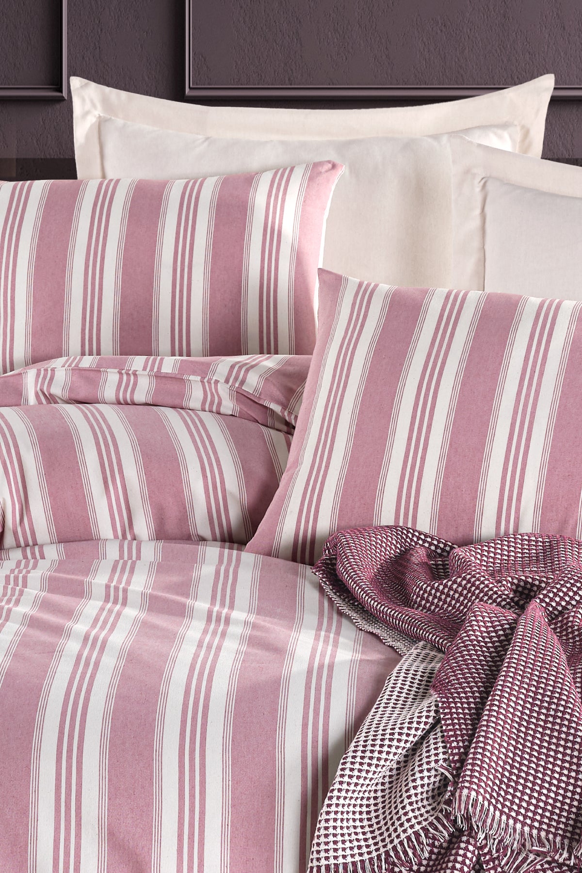 Soft Line Bordo Çift Kişilik Nevresim Takımı