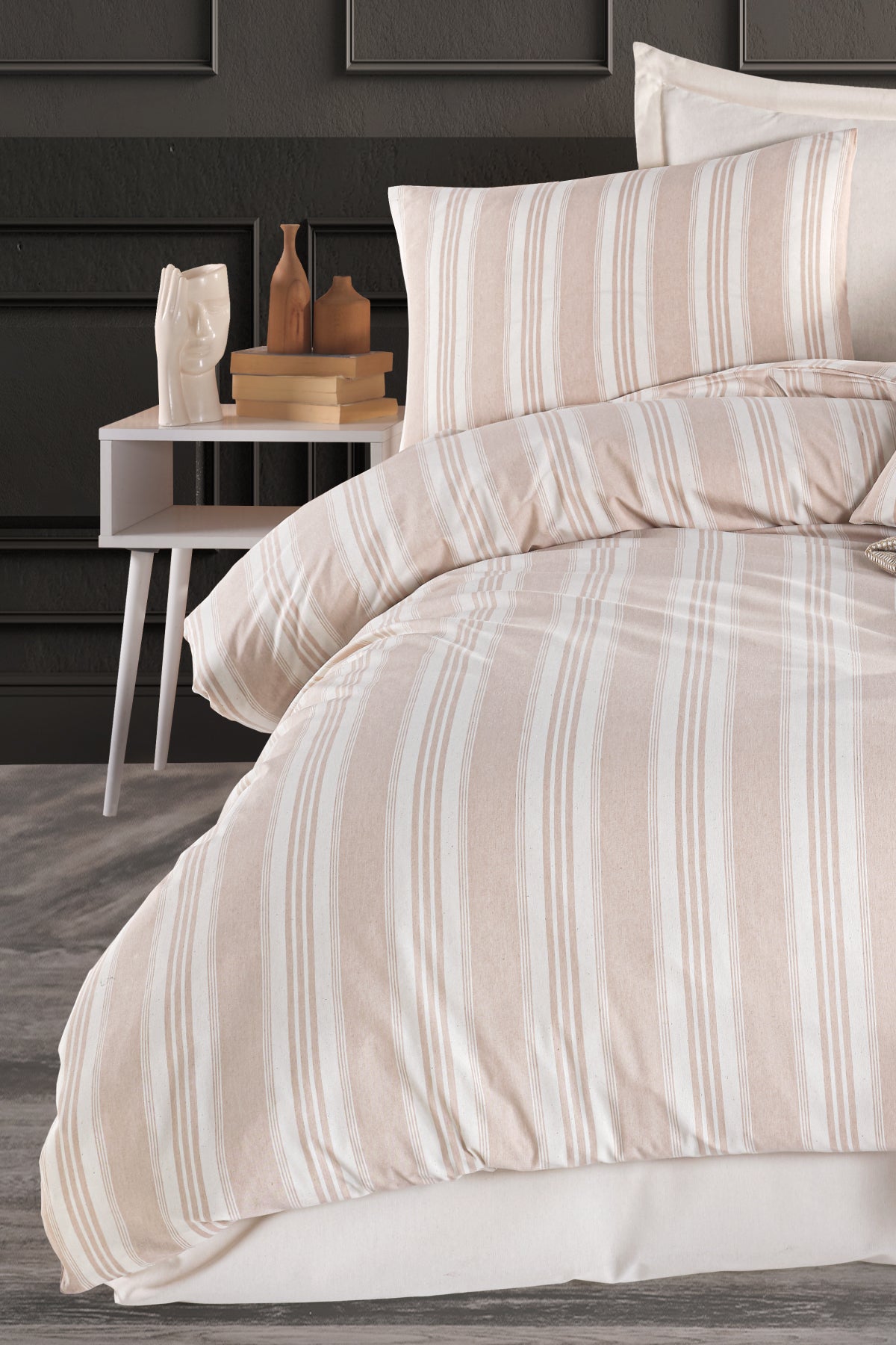 Soft Line Bej Tek Kişilik Nevresim Takımı