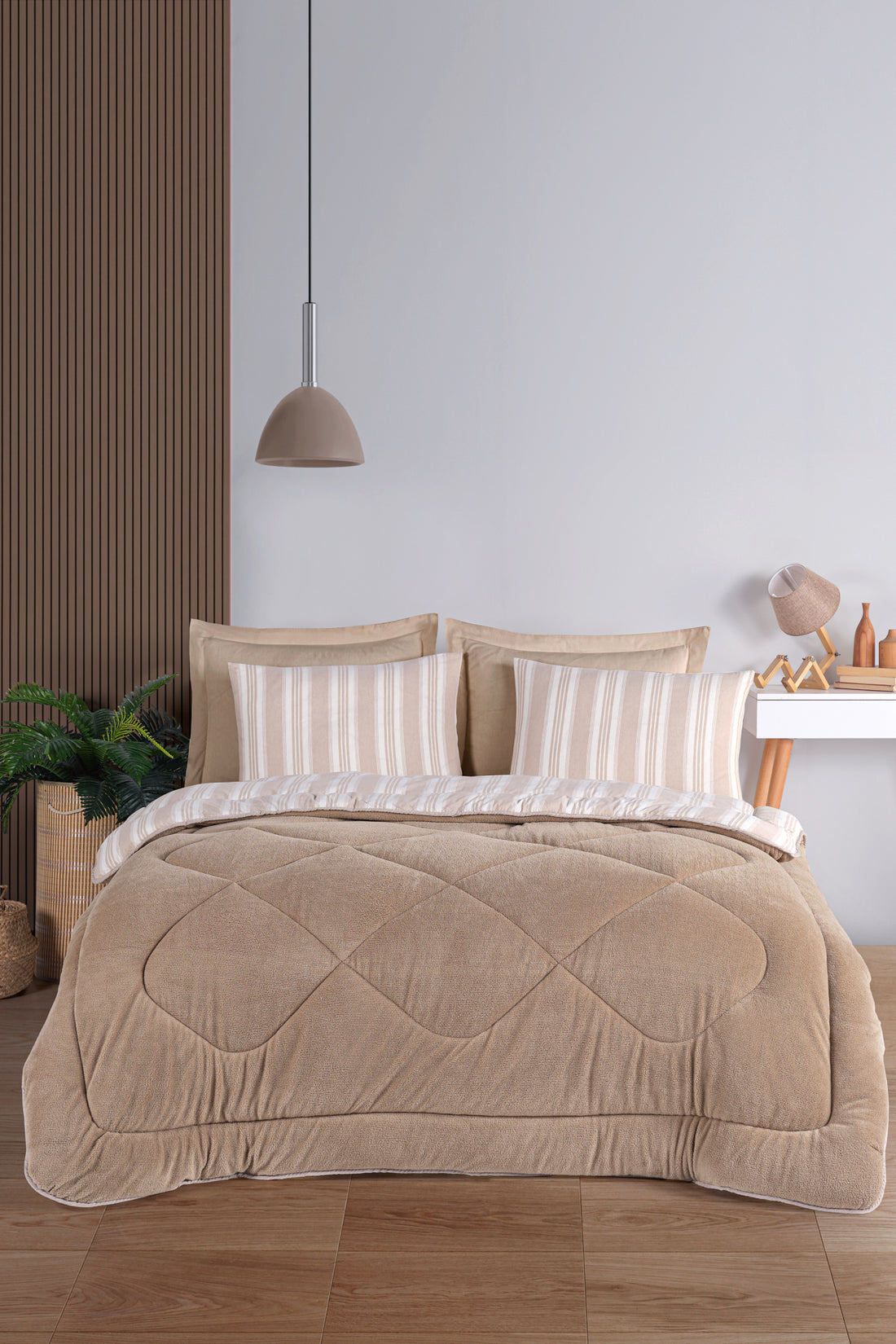 Soft Line Bej Tek Kişilik Yorgan
